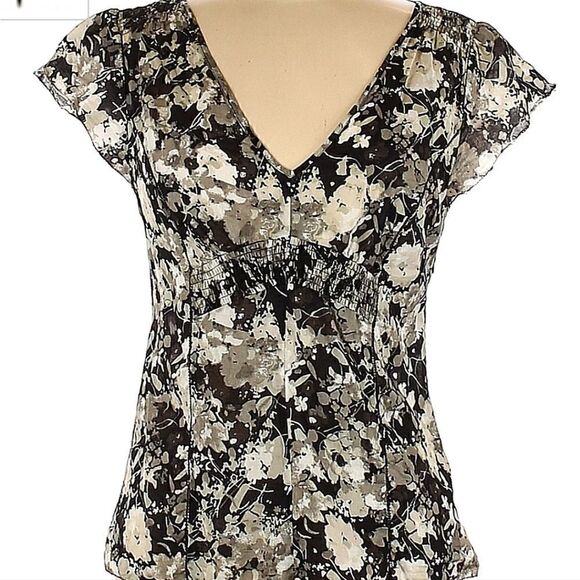 Calvin Klein Floral Cap Sleeve V Neck Blouse - Picture 1 of 14
